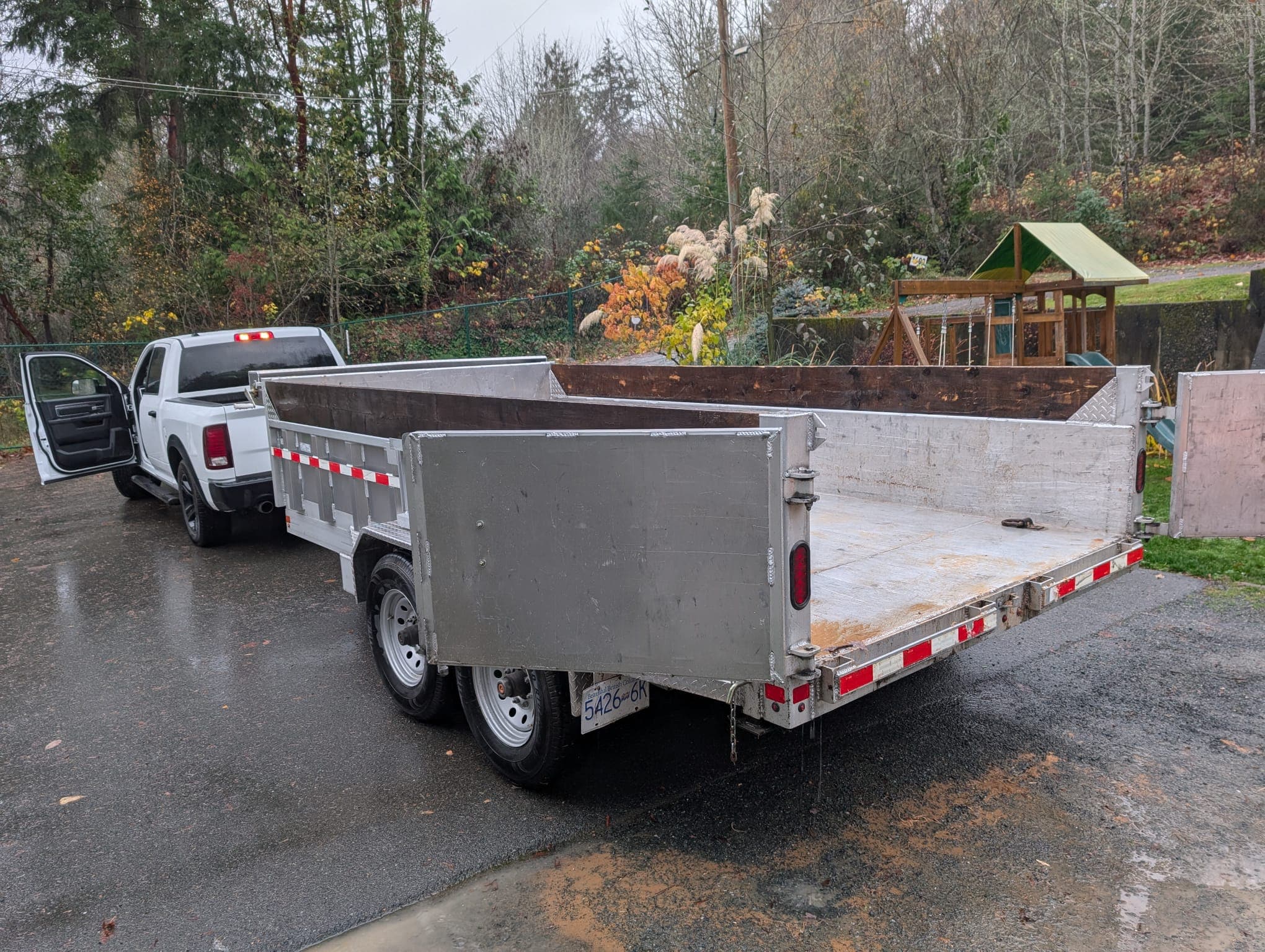 Truck with trailer setup
